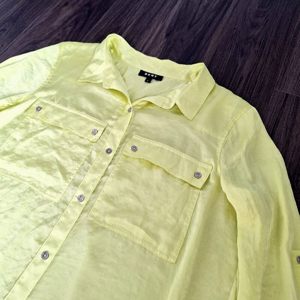 💙 DKNY Lightweight Yellow Silk Feel Soft Flowy Blouse Size XL